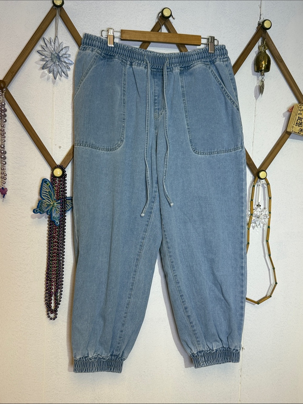 SHEIN Light Blue Elastic-Waist Cropped Denim Jogger Pants